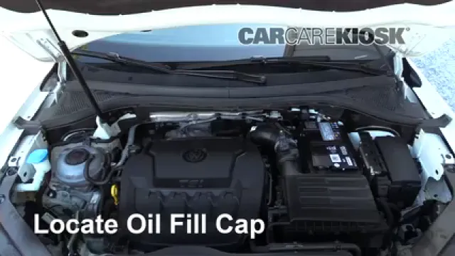 2018 Volkswagen Tiguan SE 2.0L 4 Cyl. Turbo Aceite Agregar aceite